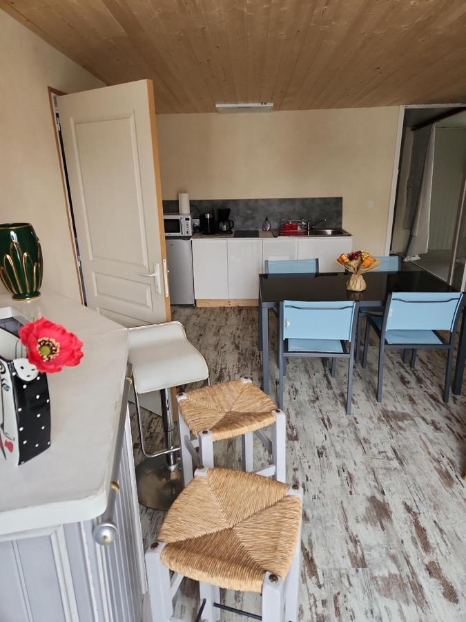 Bed and Breakfast Au Balaway Louey Экстерьер фото